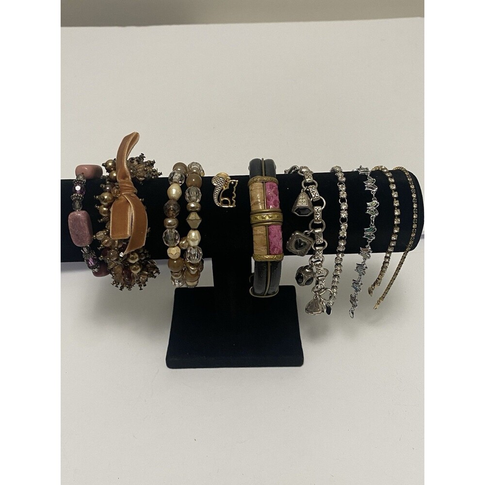 Vtg Mixed Lot Of 9 Bracelets 1 Pin Some Signed